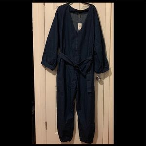 **NEW***PLUS-SIZE BLUE JEAN JUMPSUIT